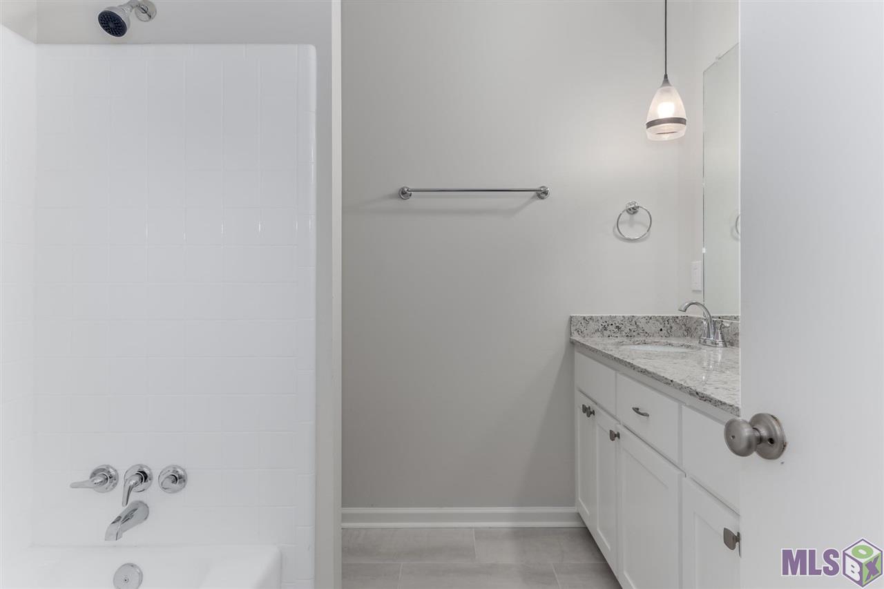 10547 Ridgely Drive Baton Rouge, LA 70809 - Photo 18 of 27