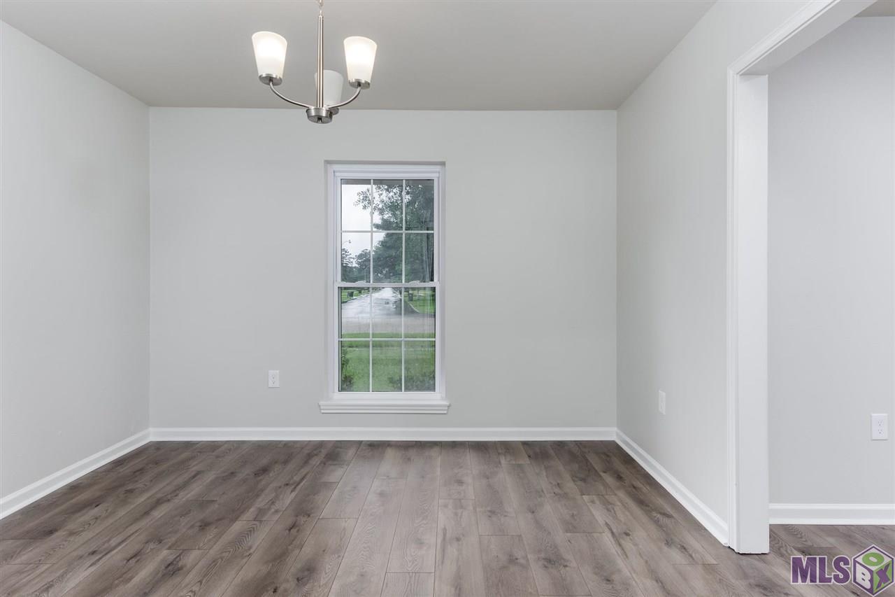 10547 Ridgely Drive Baton Rouge, LA 70809 - Photo 8 of 27