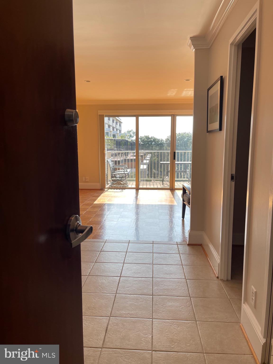 520 N Street Southwest, Unit S618 Washington, DC 20024 - Photo 5 of 62 a view of a hallway