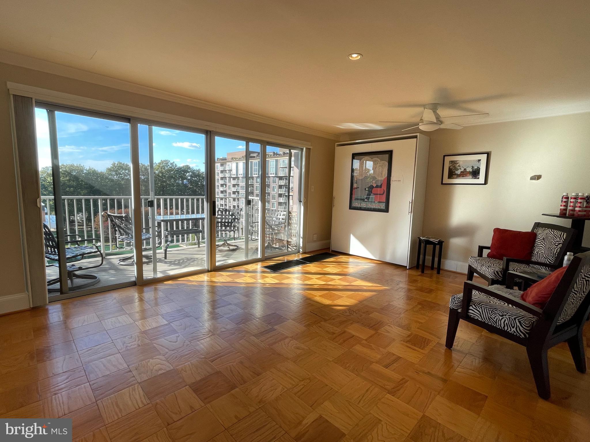 520 N Street Southwest, Unit S618 Washington, DC 20024 - Photo 8 of 62 a view of an empty room with a window