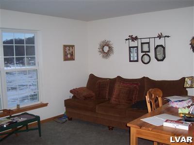 2464 Ackermanville Road Bangor, PA 18013 - Photo 4 of 4 Gallery Image 4