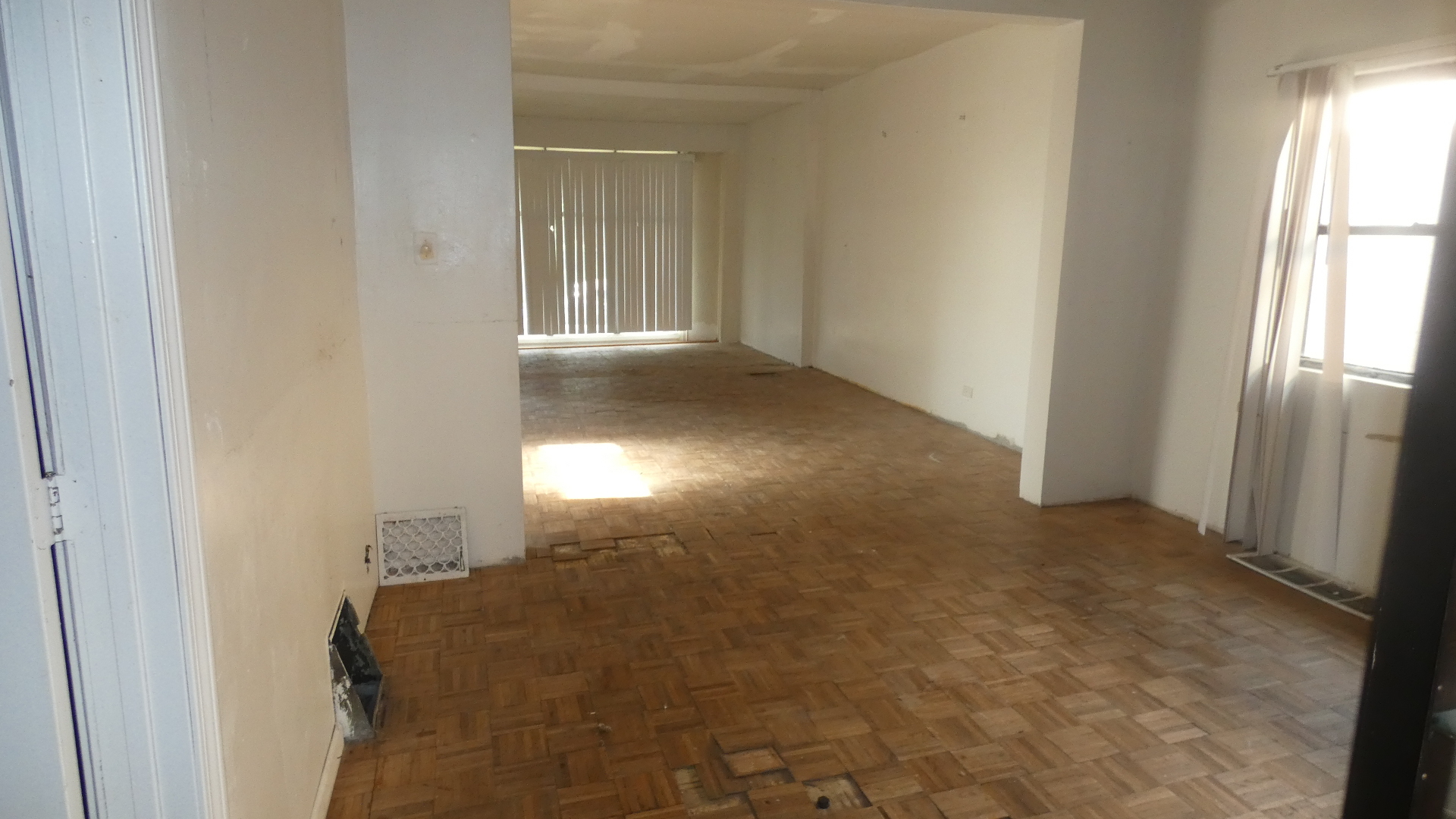 1707 East 83rd Street Chicago, IL 60617 - Photo 7 of 15