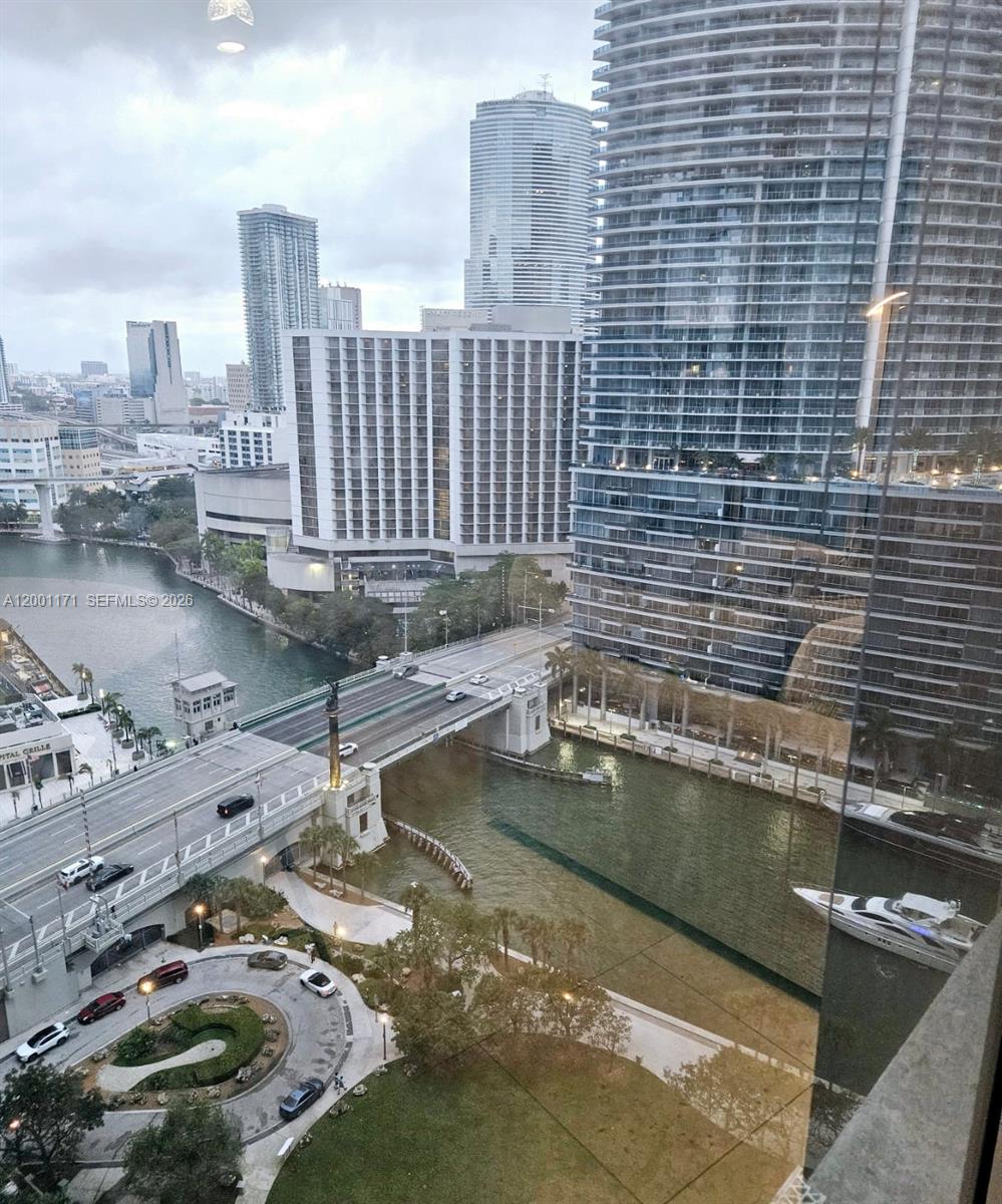 475 Brickell Avenue, Unit 2115 Miami, FL 33131 - Photo 17 of 21 a view of a city with tall buildings