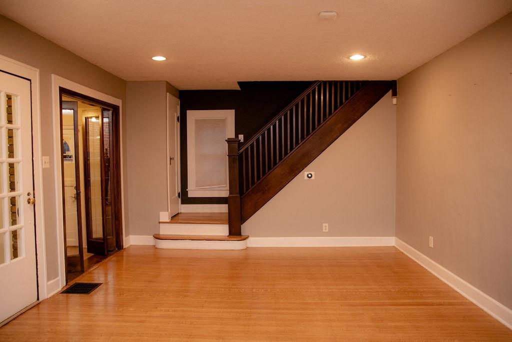913 North Audubon Road Indianapolis, IN 46219 - Photo 4 of 46 Gallery Image 4