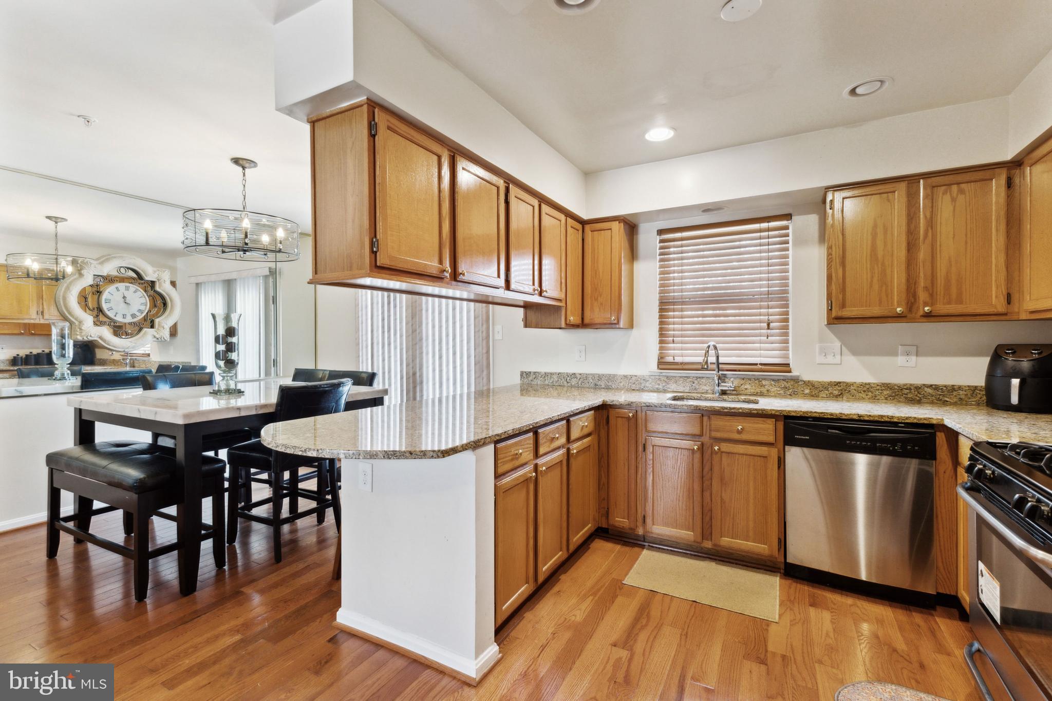 7101 Dew Drop Way Clinton, MD 20735 - Photo 4 of 10 Gallery Image 4
