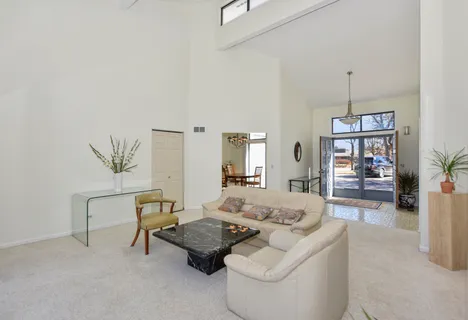 $695,000 | 23400 West Cattail Lane, Barrington, IL 60010