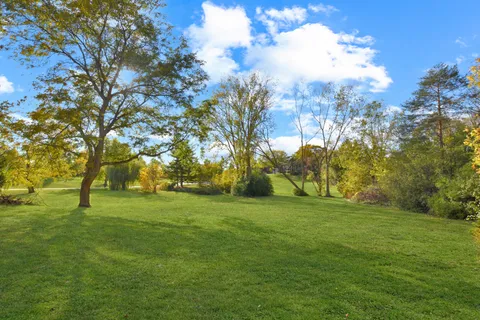 $695,000 | 23400 West Cattail Lane, Barrington, IL 60010