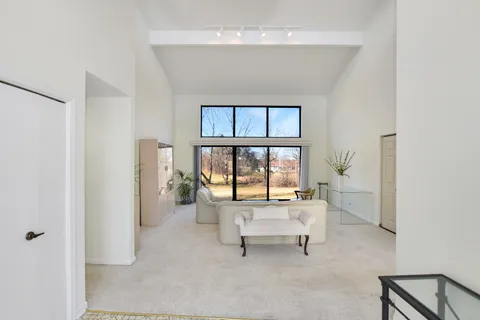 $695,000 | 23400 West Cattail Lane, Barrington, IL 60010