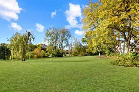 a view of a golf course