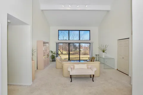 $695,000 | 23400 West Cattail Lane, Barrington, IL 60010