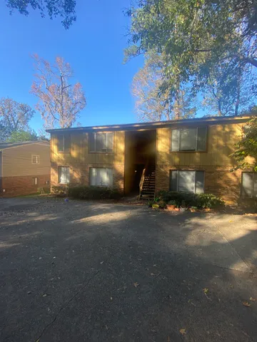 $1,050 | 2220 Claremont Lane, Unit B, Tallahassee, FL 32301