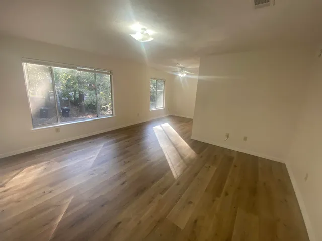 $1,050 | 2220 Claremont Lane, Unit B, Tallahassee, FL 32301