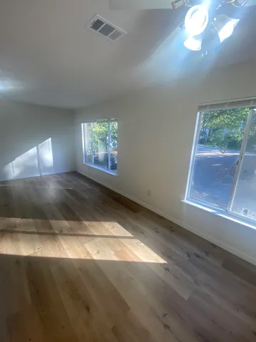 $1,050 | 2220 Claremont Lane, Unit B, Tallahassee, FL 32301