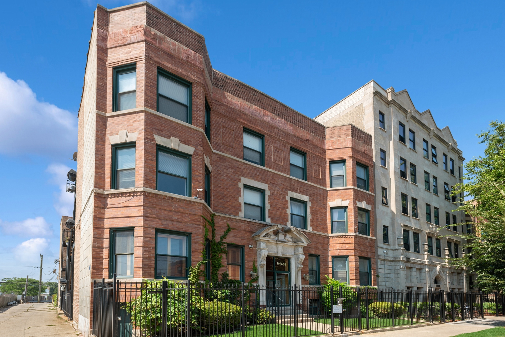 6236 South Dorchester Avenue, Unit 2B, Chicago, IL 60637 Compass