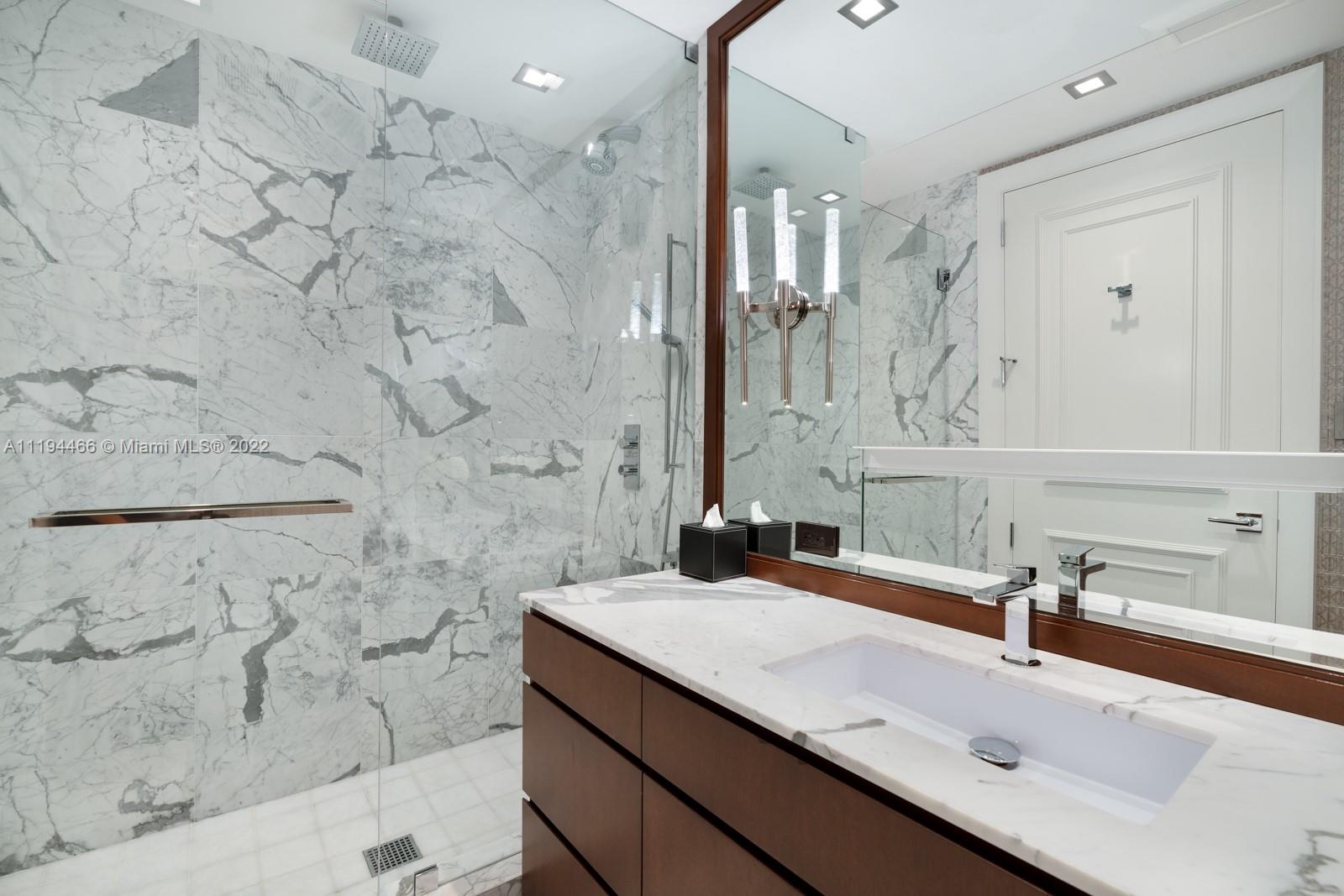 10201 Collins Avenue, Unit 1701 Bal Harbour, FL 33154 - Photo 17 of 44 Gallery Image 17