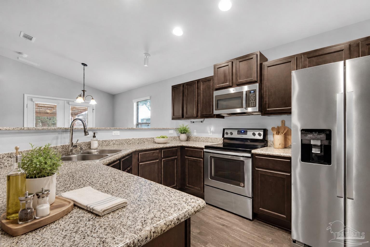 5873 Fairlands Road Milton, FL 32583 - Photo 8 of 23