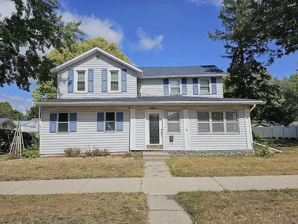 $209,900 | 600 East Franklin Street, Sparta, WI 54656