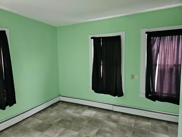 $135,000 | 9 Albert Street, Milo, ME 04463