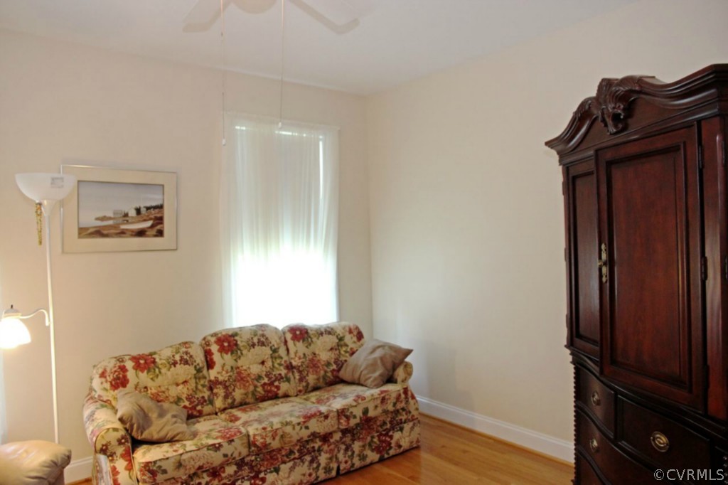 14900 Beach Road Chesterfield, VA 23838 - Photo 14 of 19 a bedroom with a bed and a window