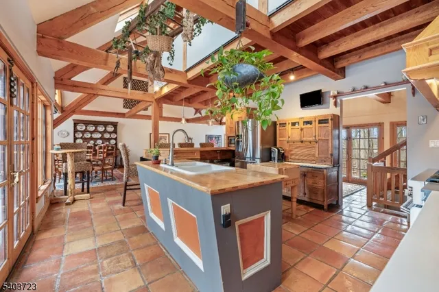 $789,900 | 39 Dreahook Road, Somerville, NJ 08876