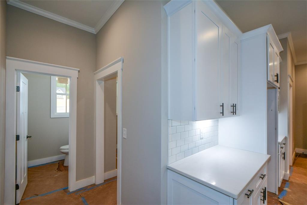 171 Field Stone Circle Jasper, GA 30143 - Photo 15 of 71 a bathroom with a sink a toilet and shower