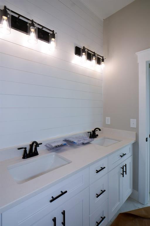 171 Field Stone Circle Jasper, GA 30143 - Photo 48 of 71 a bathroom with a sink and a mirror