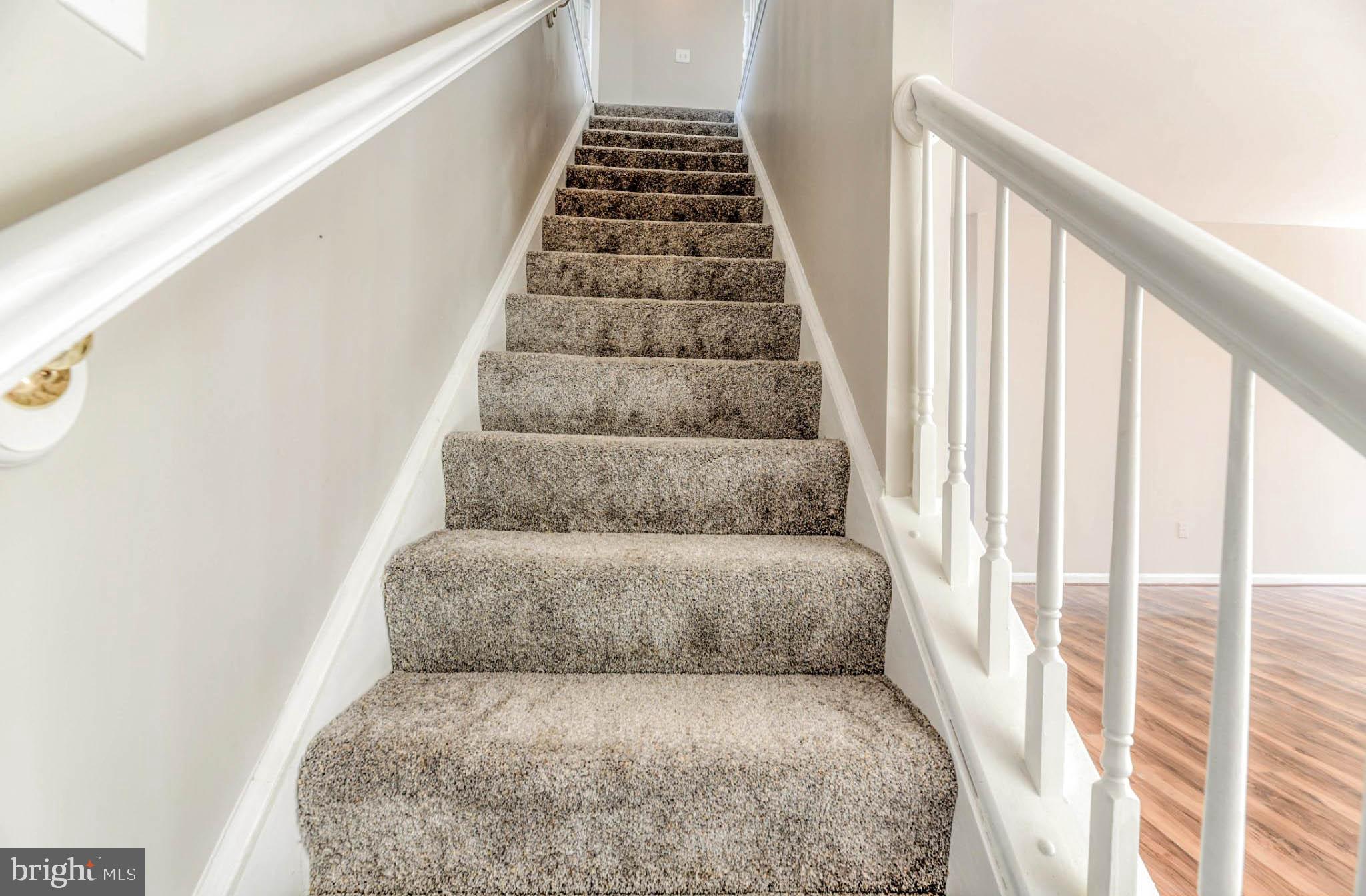 404 Robbins Farm Road Cambridge, MD 21613 - Photo 15 of 52 Staircase