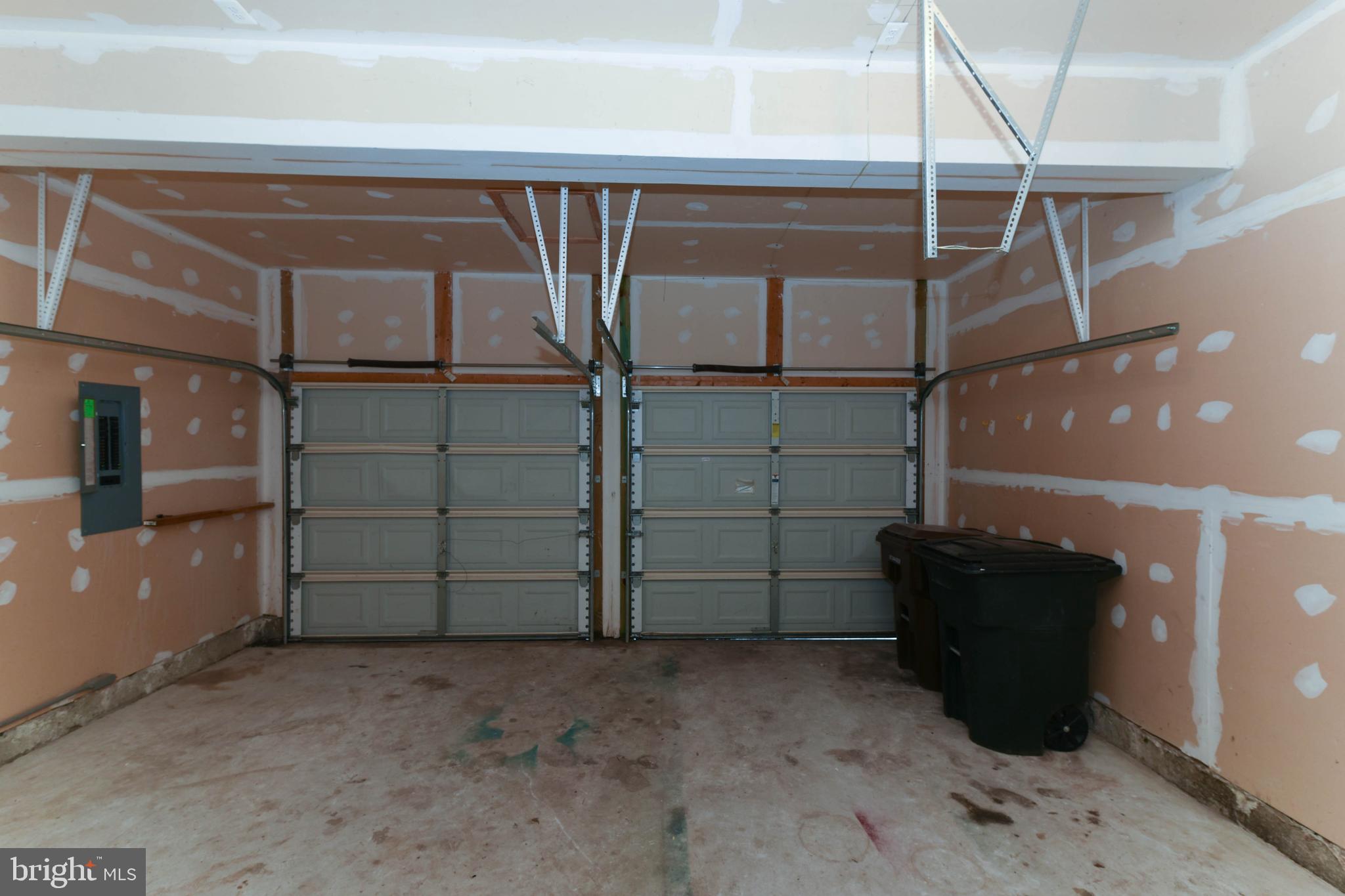 404 Robbins Farm Road Cambridge, MD 21613 - Photo 49 of 52 Garage