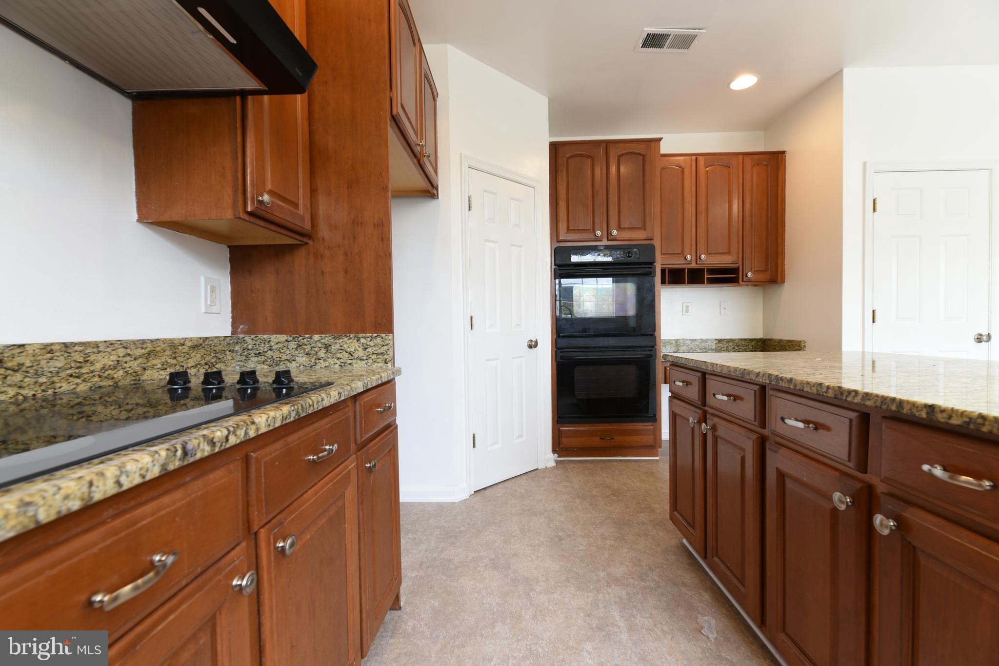 404 Robbins Farm Road Cambridge, MD 21613 - Photo 8 of 52 Kitchen