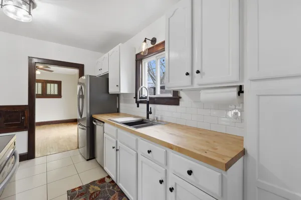 $280,000 | 1904 North Alvin Street, Appleton, WI 54911