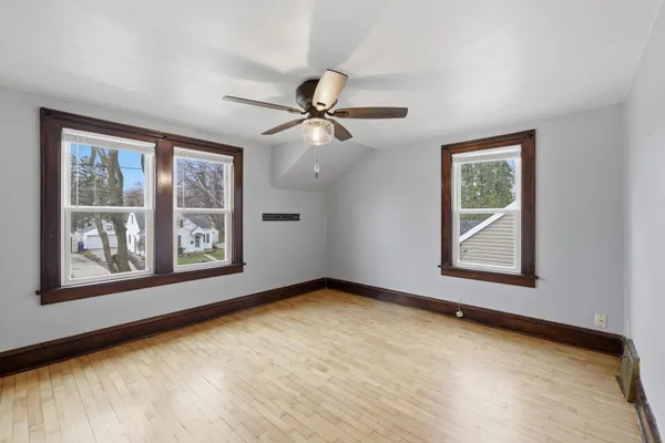 $280,000 | 1904 North Alvin Street, Appleton, WI 54911