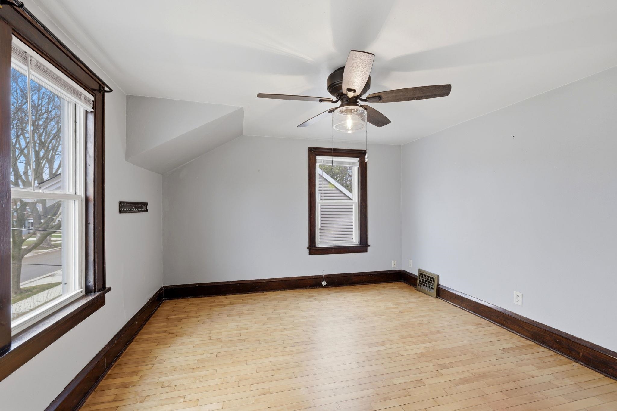 1904 North Alvin Street Appleton, WI 54911 - Photo 44 of 56