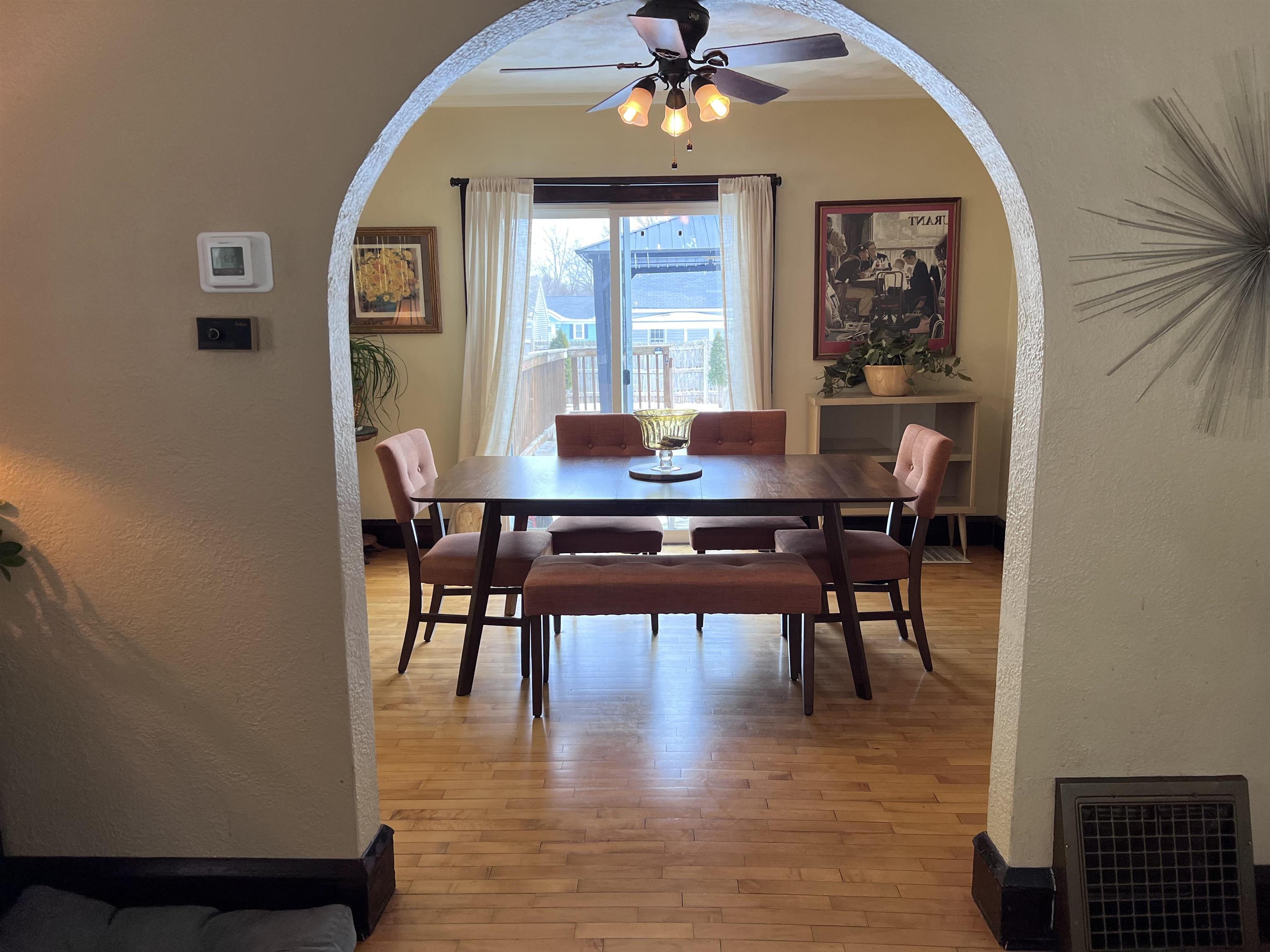 1904 North Alvin Street Appleton, WI 54911 - Photo 5 of 56