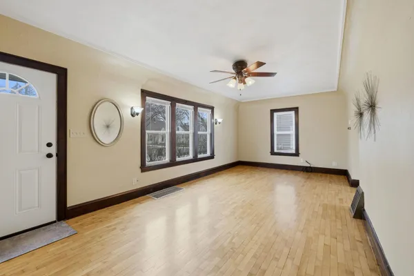 $280,000 | 1904 North Alvin Street, Appleton, WI 54911