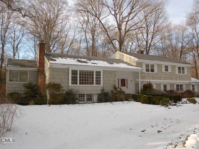 283 Old Hickory Road Fairfield, CT 06824 - Photo 1 of 1 Gallery Image 1