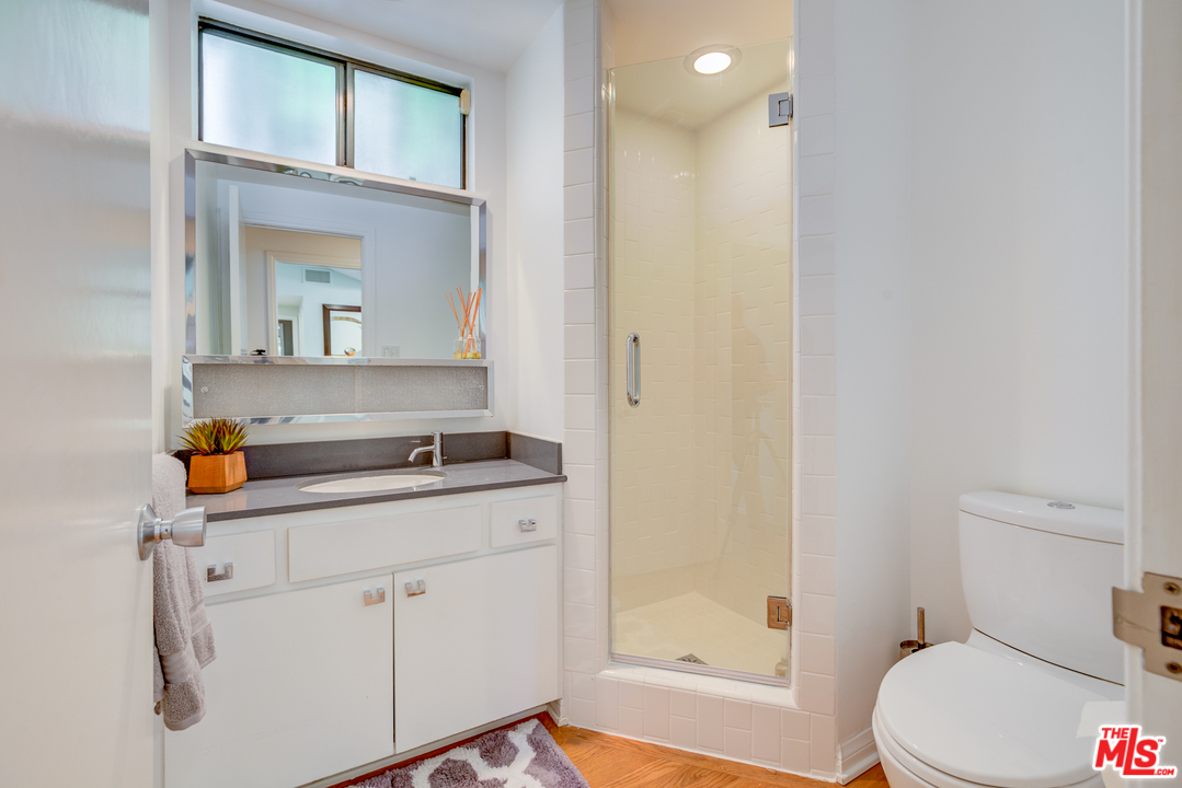 1000 Chantilly Road Los Angeles, CA 90077 - Photo 14 of 28