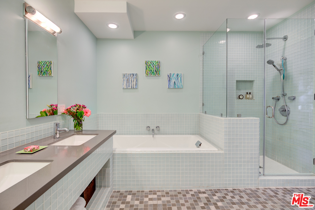 1000 Chantilly Road Los Angeles, CA 90077 - Photo 25 of 28