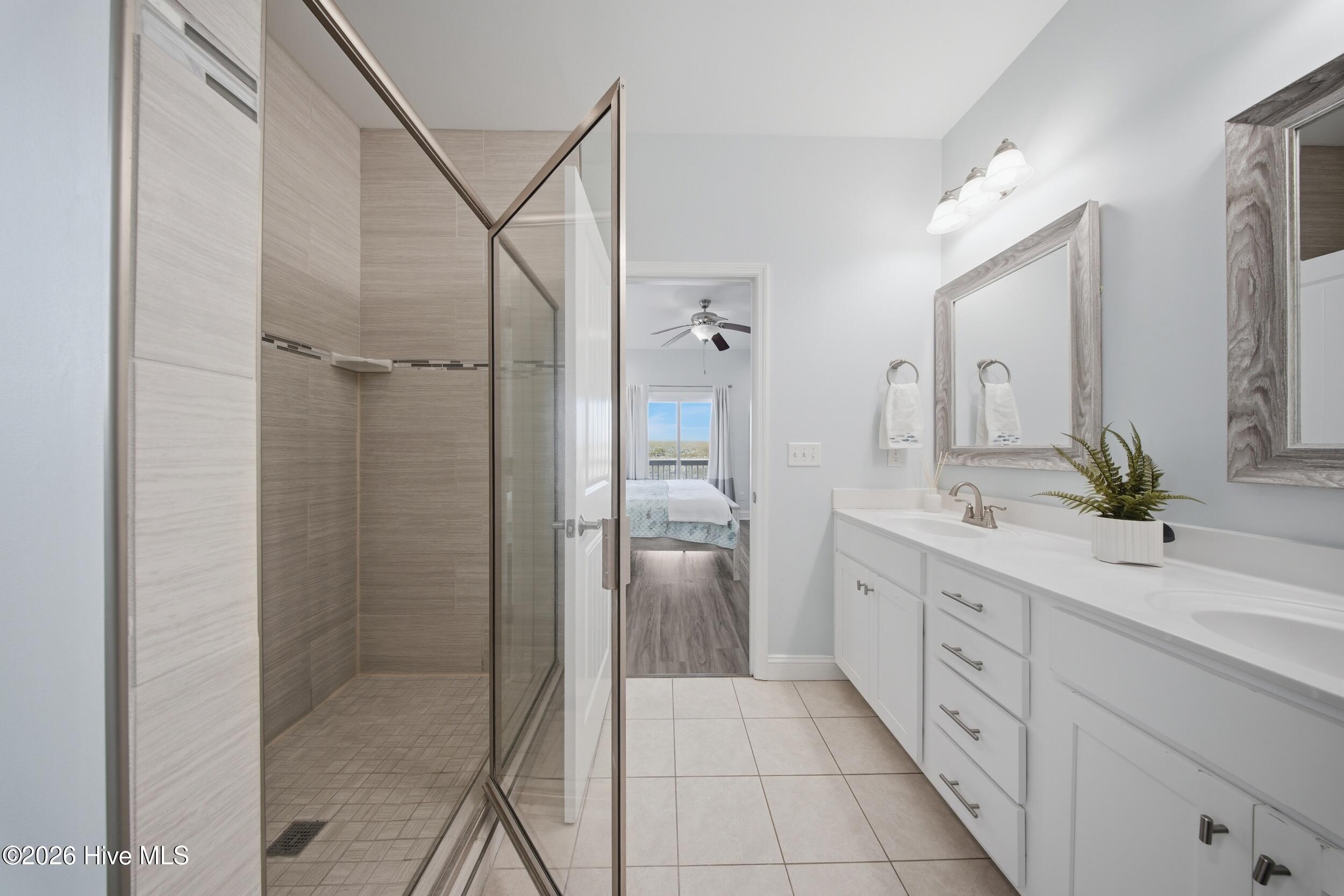 926 Observation Lane Topsail Beach, NC 28445 - Photo 14 of 75 33_primary bathroom