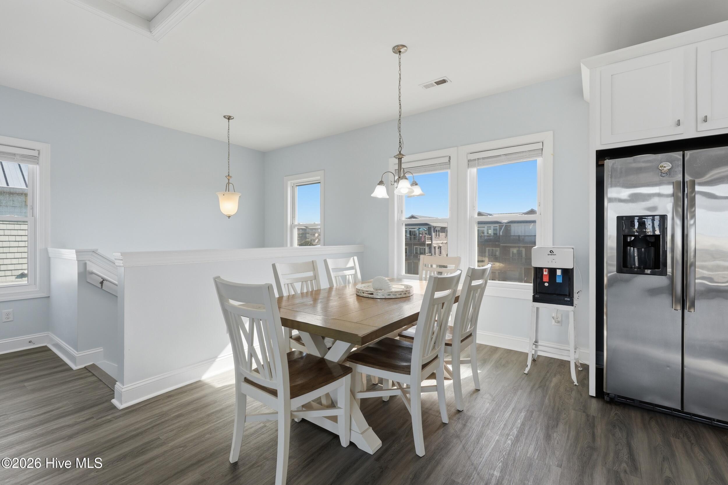 926 Observation Lane Topsail Beach, NC 28445 - Photo 28 of 75 44_dining