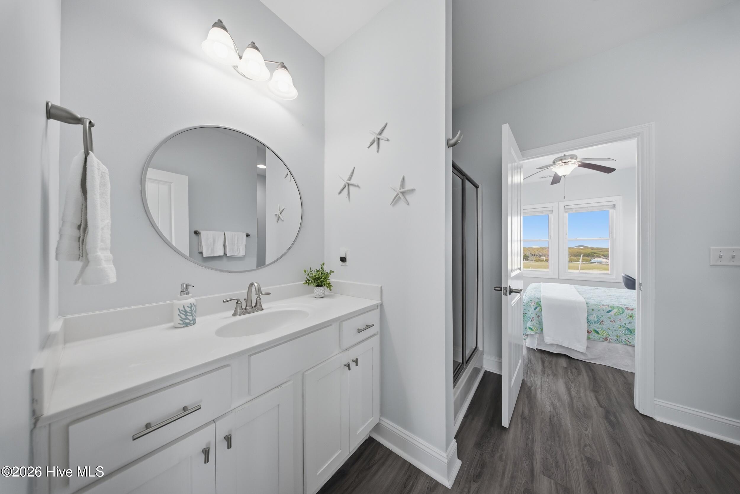 926 Observation Lane Topsail Beach, NC 28445 - Photo 45 of 75 68_top level bathroom