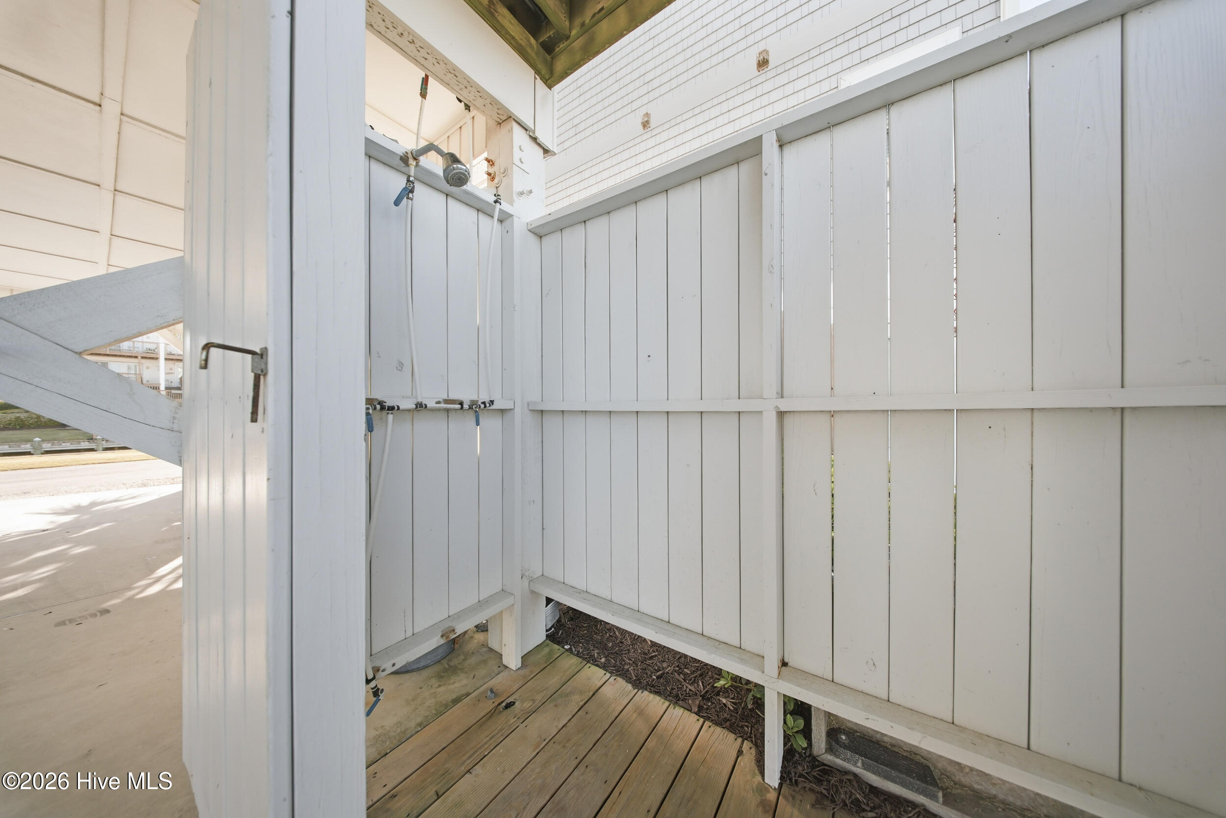 926 Observation Lane Topsail Beach, NC 28445 - Photo 50 of 75 75_outdoor shower