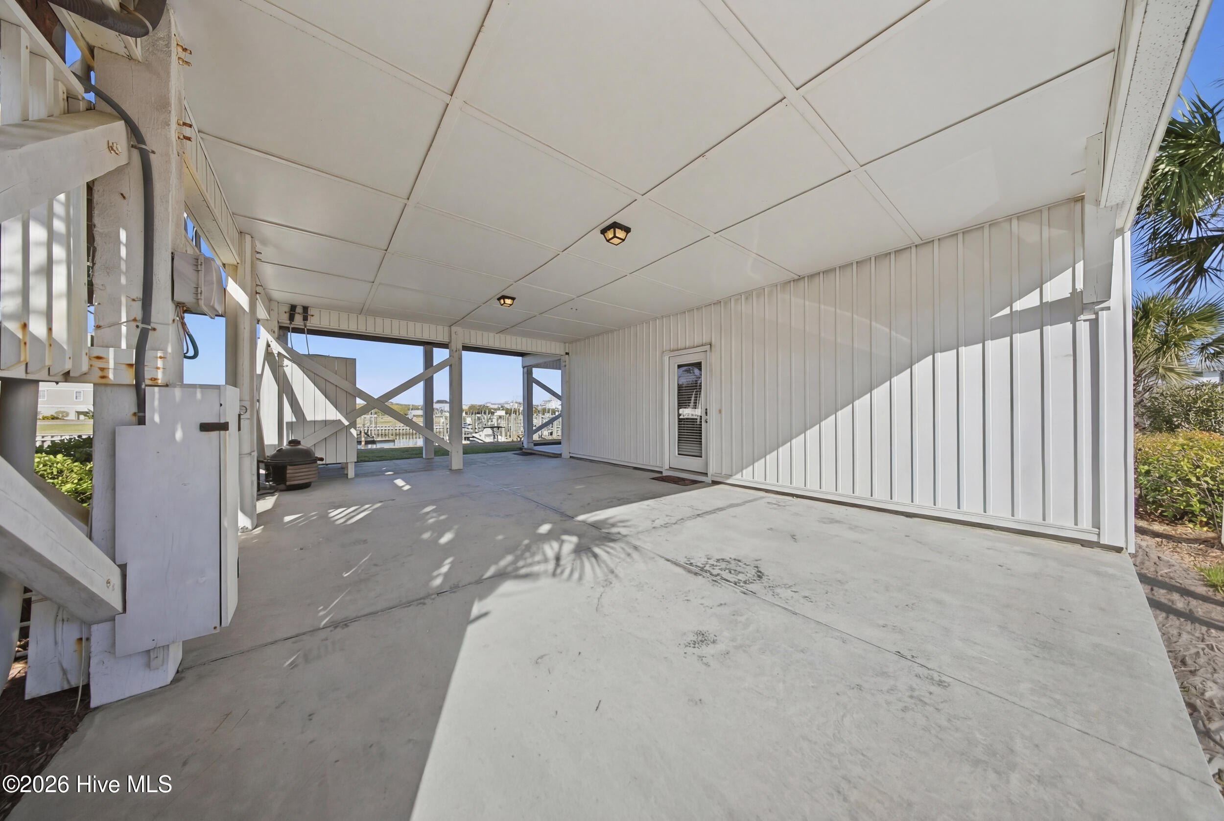 926 Observation Lane Topsail Beach, NC 28445 - Photo 6 of 75 12_bottom level