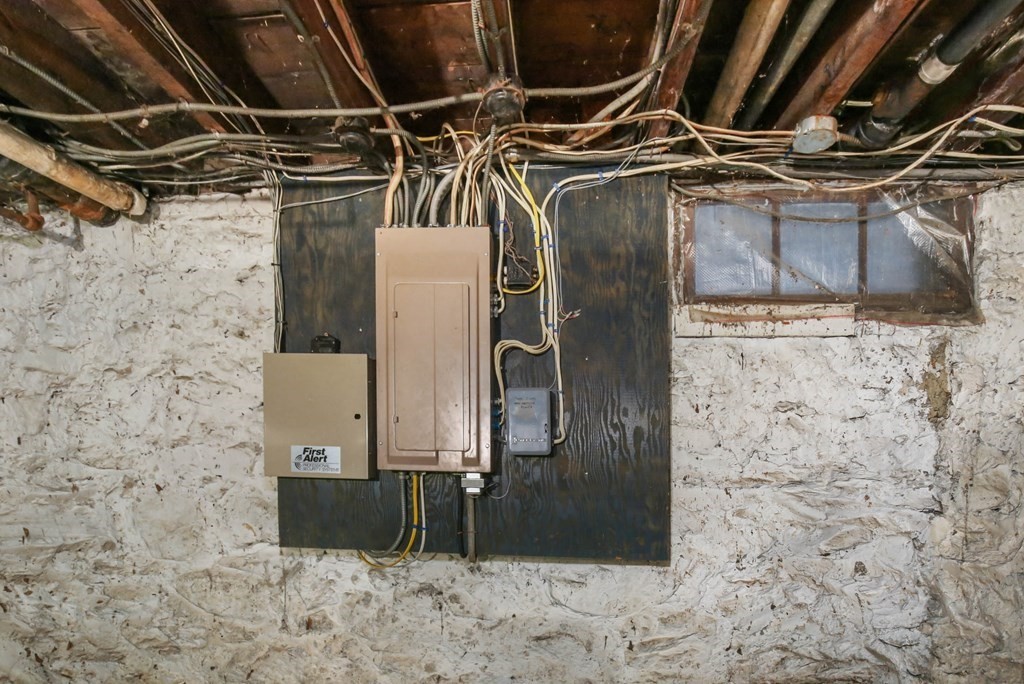 5 Fenimore Road Worcester, MA 01609 - Photo 24 of 34