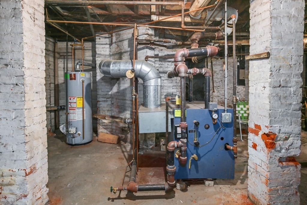 5 Fenimore Road Worcester, MA 01609 - Photo 25 of 34