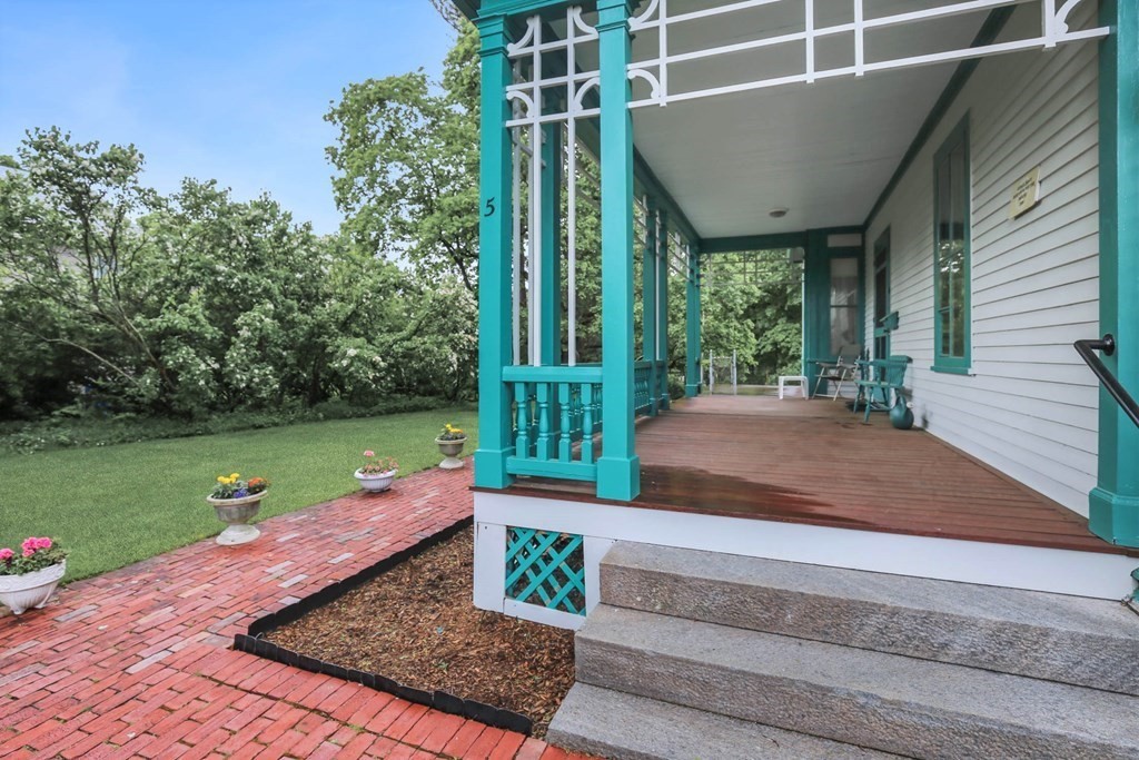 5 Fenimore Road Worcester, MA 01609 - Photo 27 of 34