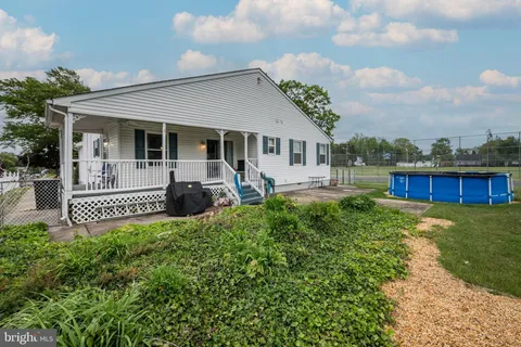 $365,000 | 701 Floodgate Road, Glendora, NJ 08029