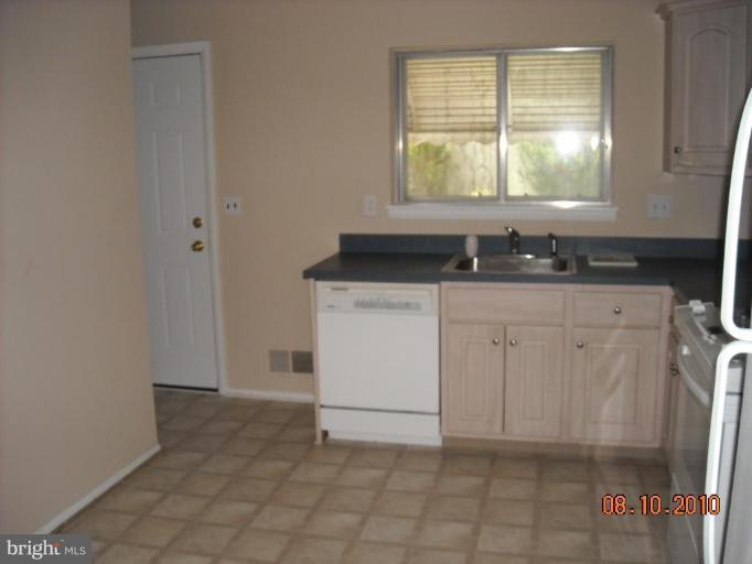 108 Nicodemus Road Reisterstown, MD 21136 - Photo 8 of 9 Kitchen #2