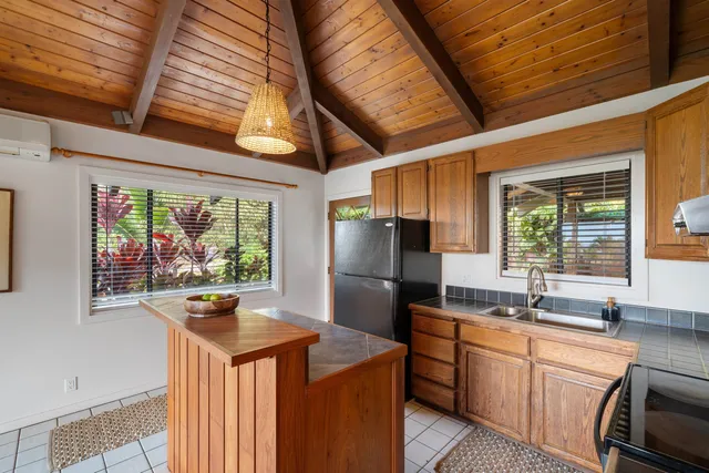 $1,495,000 | 500 A Mikioi Place, Kihei, HI 96753