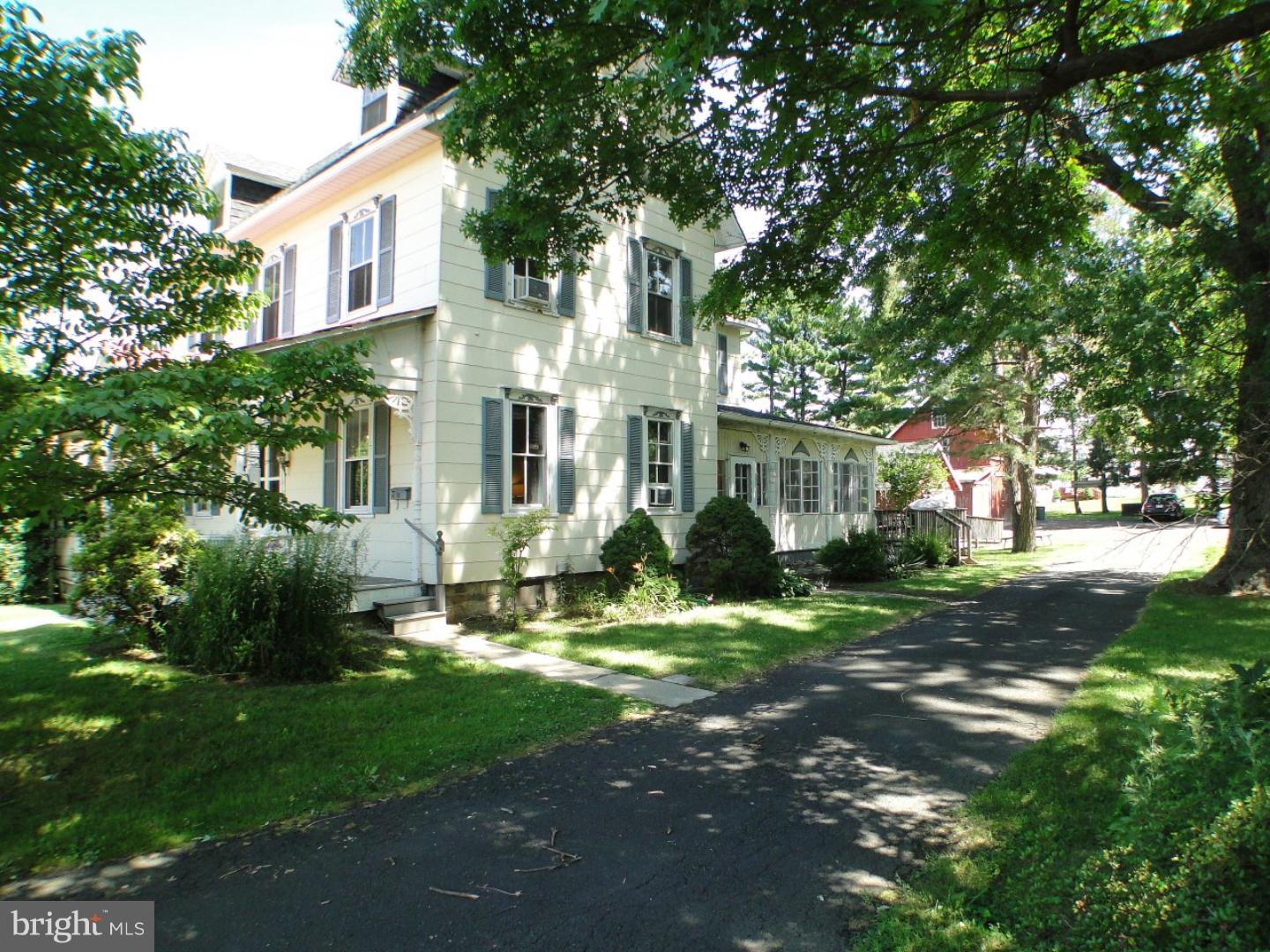 521 Byberry Road Philadelphia, PA 19116 - Photo 2 of 25 Gallery Image 2