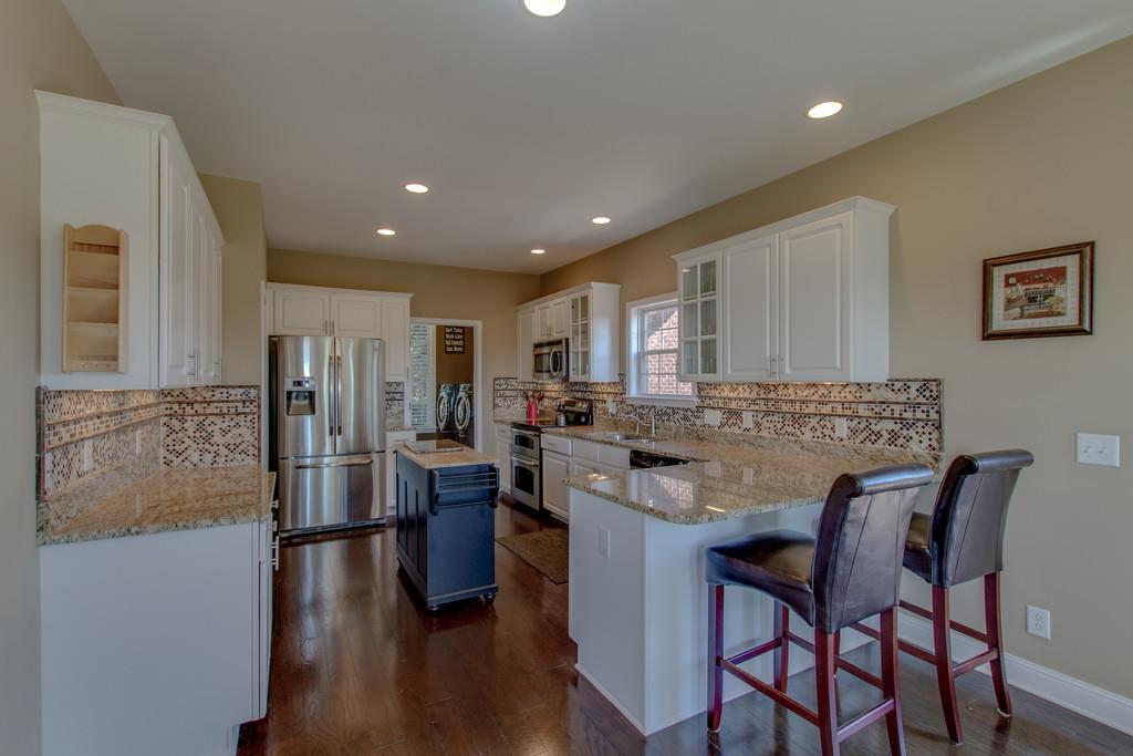 1409 Governors Ridge Franklin, TN 37064 - Photo 4 of 30 Gallery Image 4